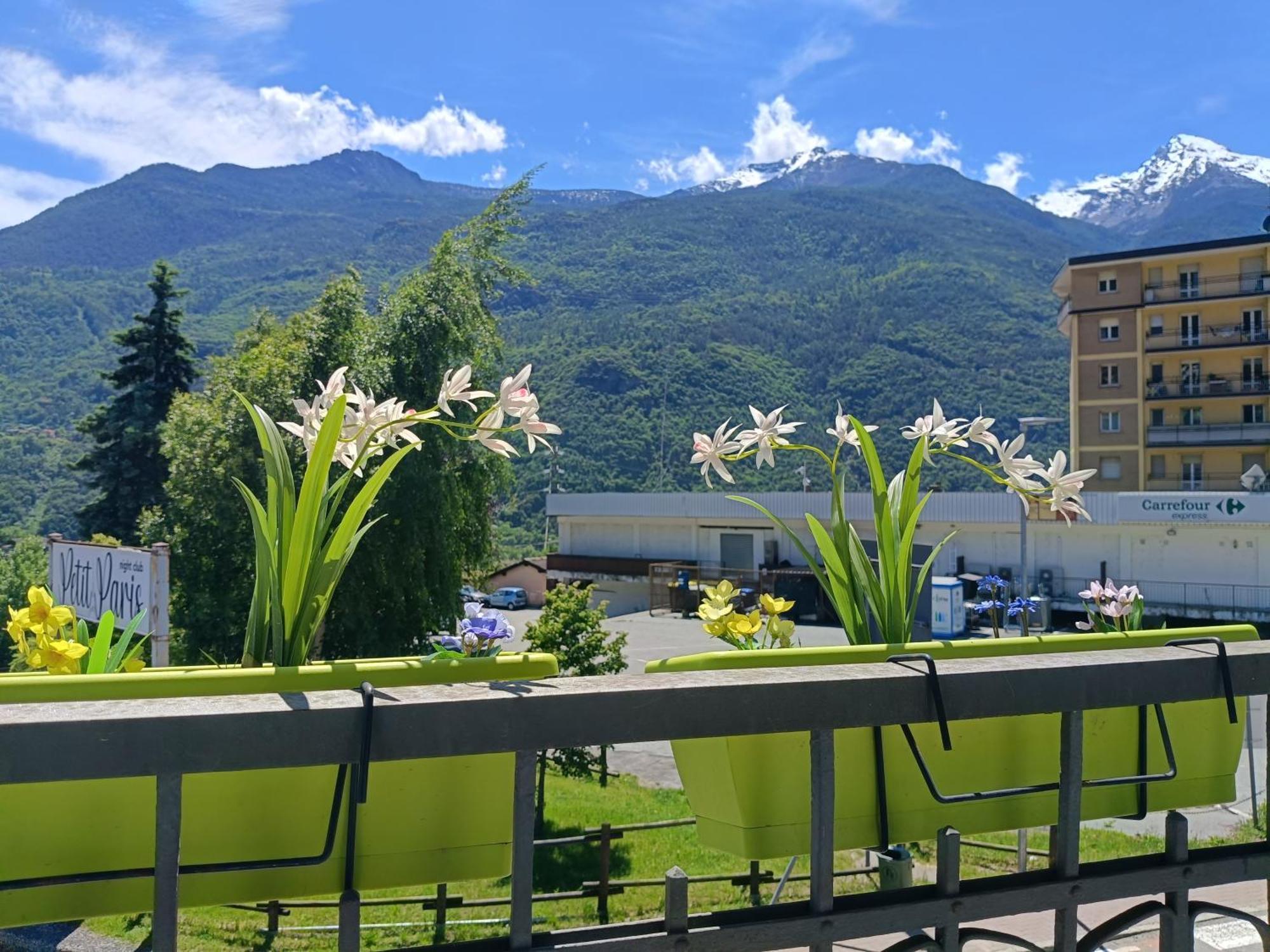 Liberty House Alps Lägenhet Châtillon Exteriör bild